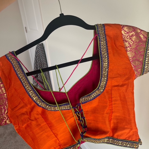 Beautiful heavy Indian lenghas/chaniya choli/ navratri/ occasion/negotiable - Picture 3 of 6